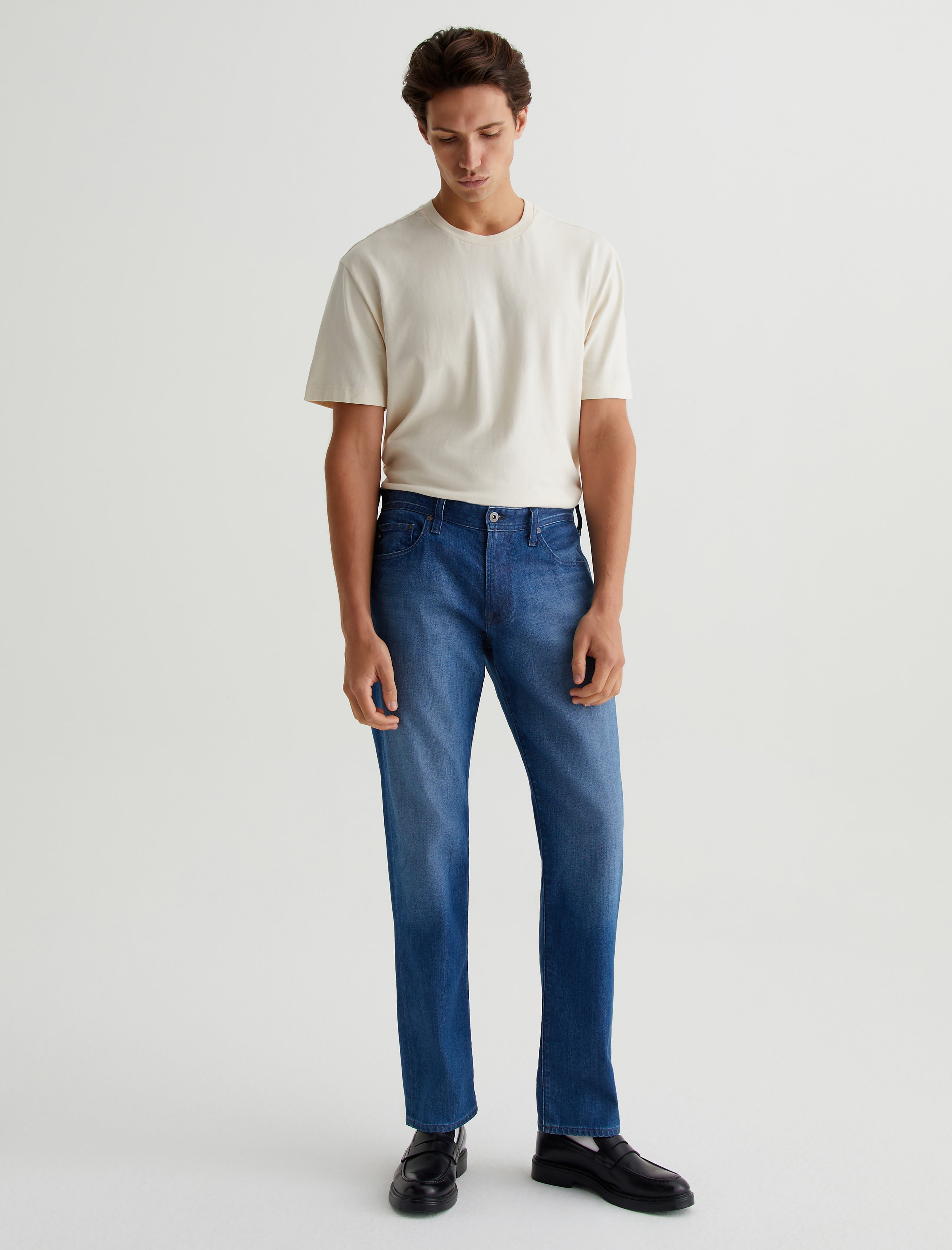 Ag jeans the 2024 graduate tailored leg