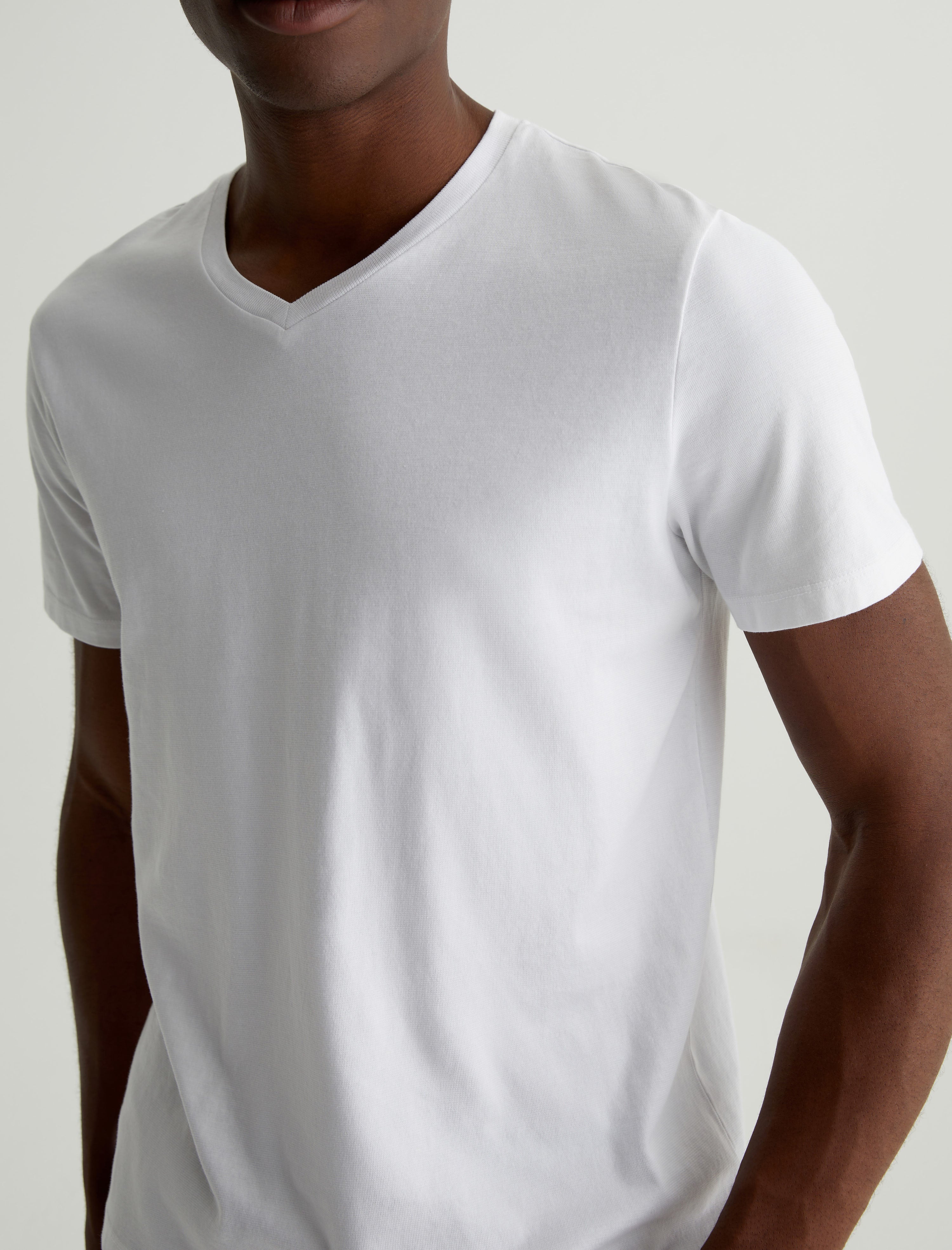 Bryce Vee True White Classic Vee Neck T-Shirt Men Top Photo 2