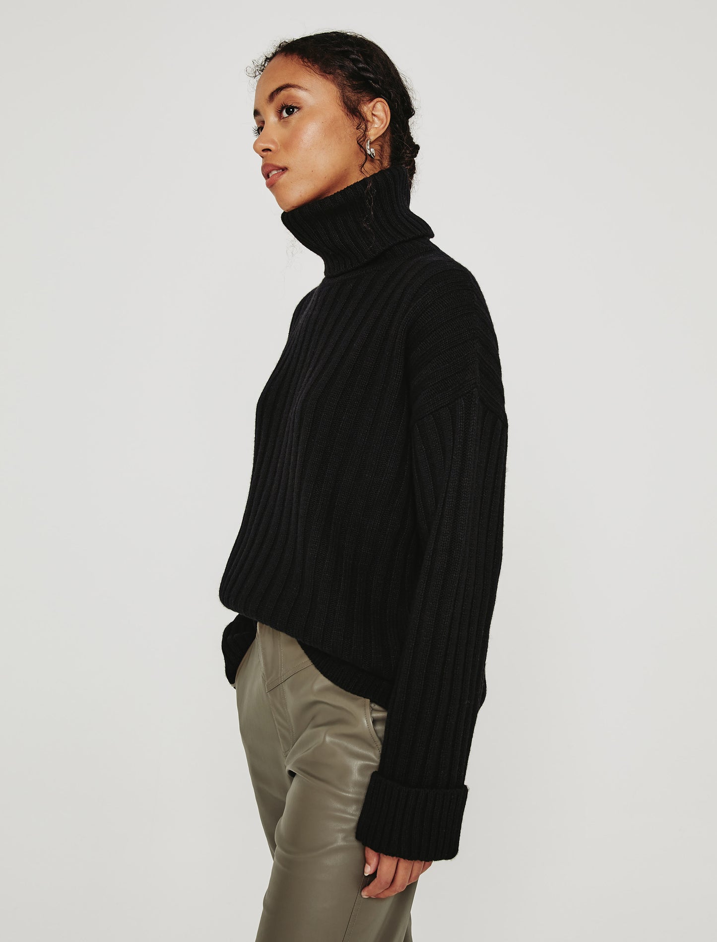 Pauline Cashmere Turtleneck Sweater