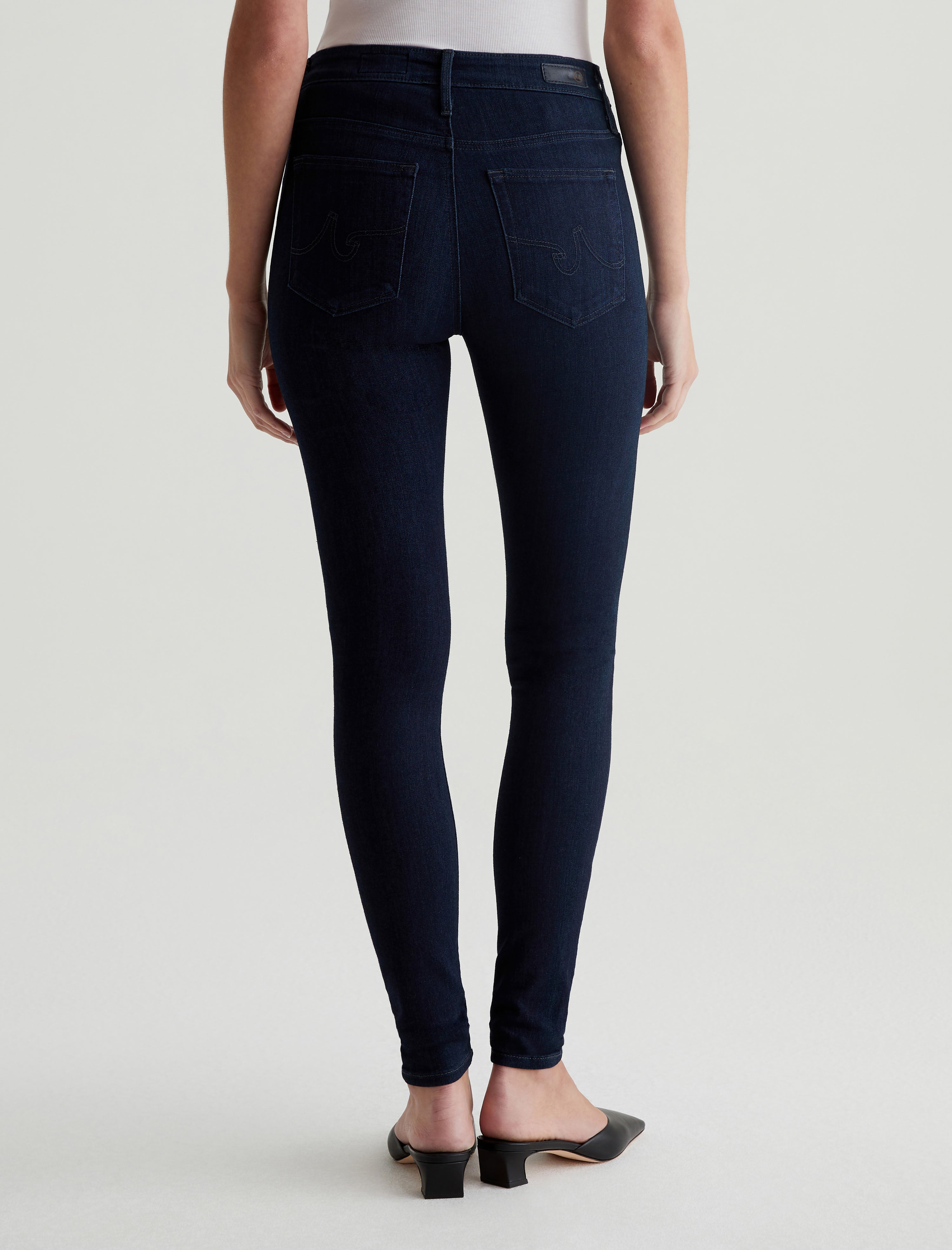 AG The Farrah hotsell High Waist Skinny Jean